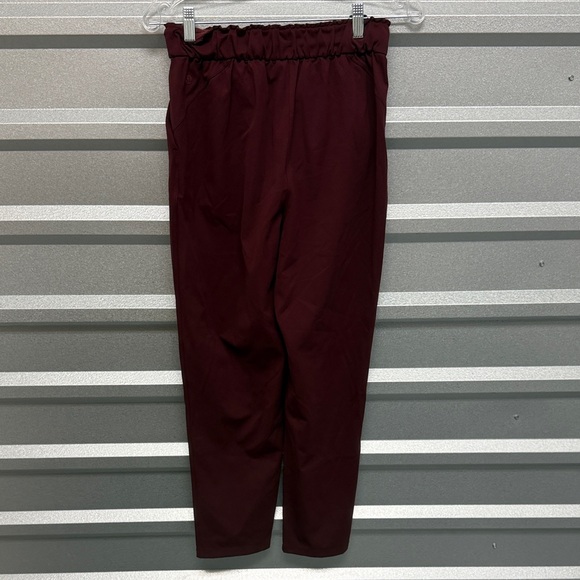 Lululemon Women’s On the Fly Burgundy‎ Straight Leg GATORADE Pant Size 6 ACTIVE - Picture 6 of 11